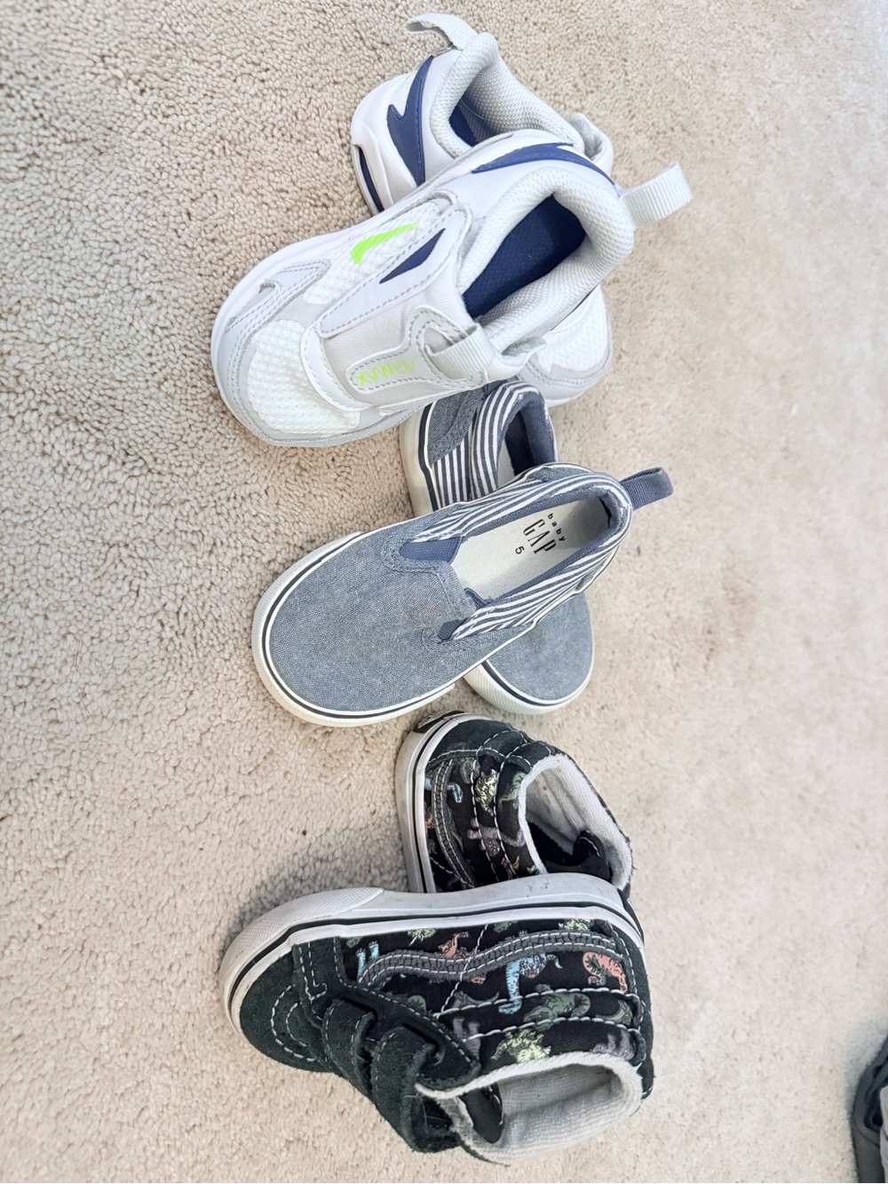 3 pack ✨ boys 5T sneakers